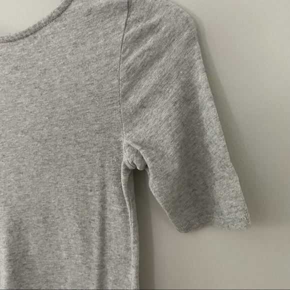 Madewell Gray Fitted Sleeve T-Shirt Blouse with Scoop Back - Picture 5 of 7